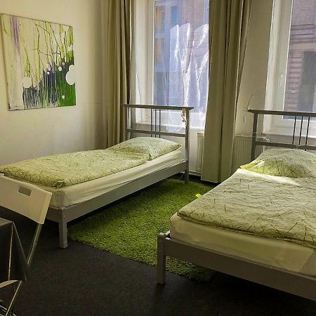 Bedpark Altona Pension Хамбург Екстериор снимка