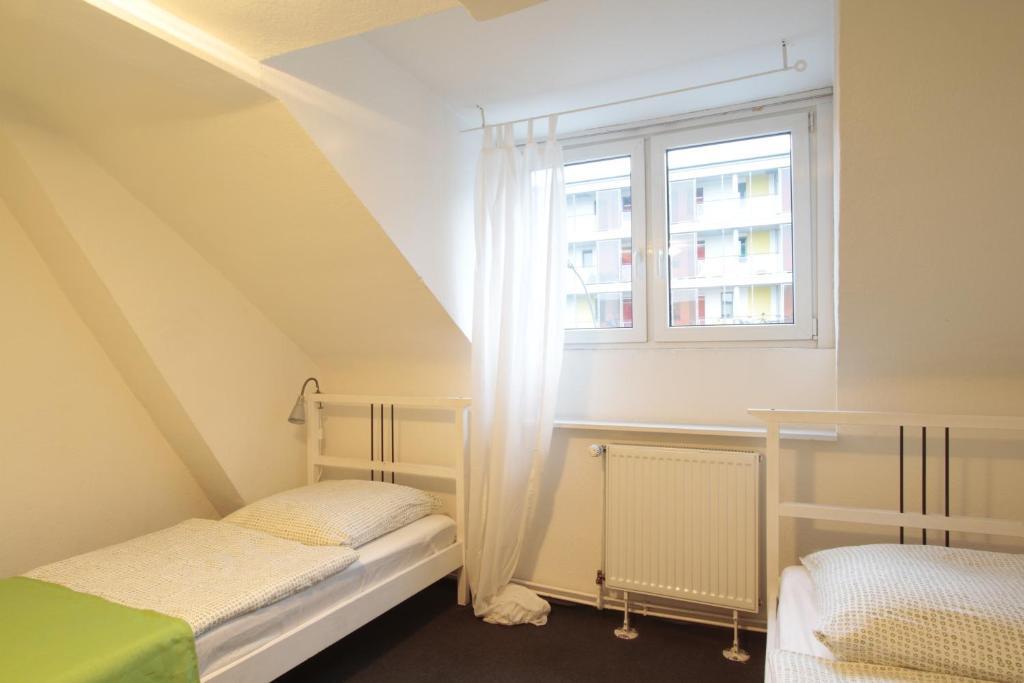 Bedpark Altona Pension Хамбург Стая снимка